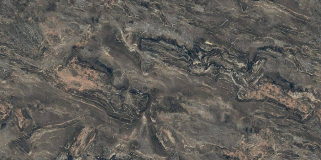 1844930088-T-ONE-VERSAILLES-1300×650